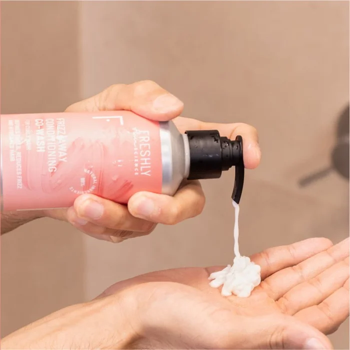 Apres shampoing – Frizz-Away – Cheveux bouclés – 250 ml