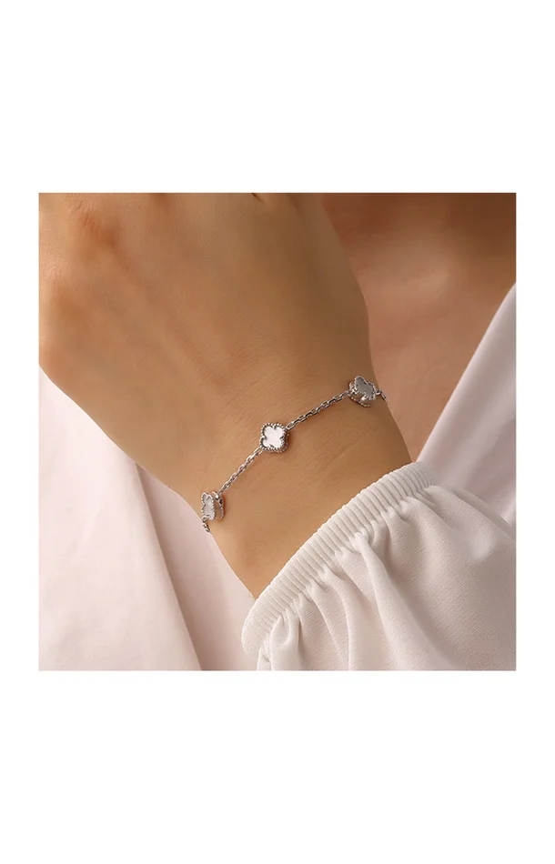 Bracelet trèfles argenté – Nacre blanche