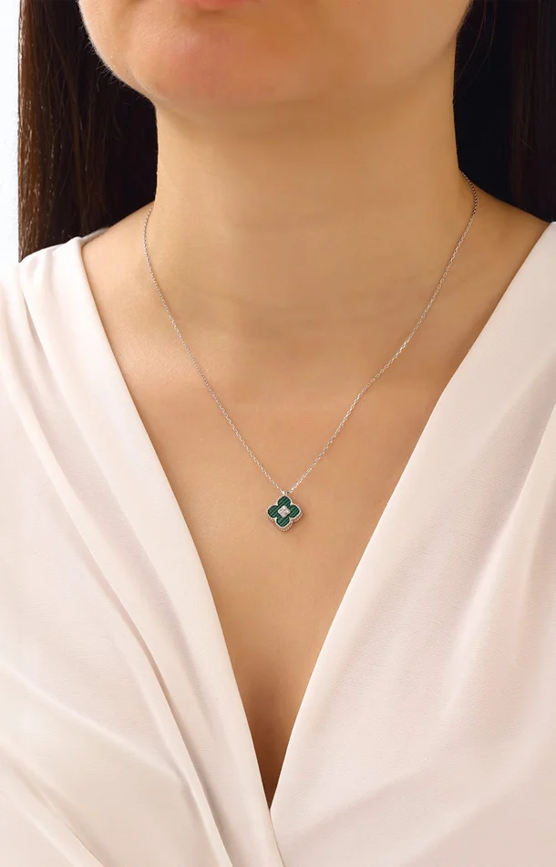 Collier argenté – Zircon & nacre – Vert