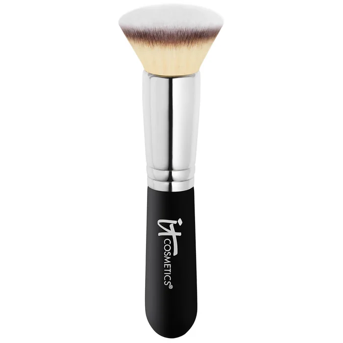 IT Cosmetics Heavenly Luxe Pinceau à fond de teint à tête plate #6