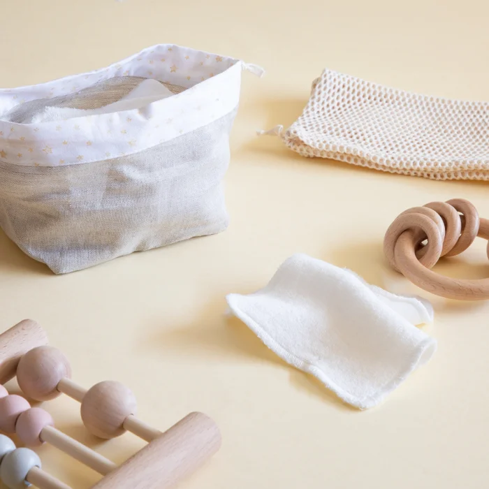 Kit bébé fabriqué en France | Complet (Pochon + filet + 15 lingettes)