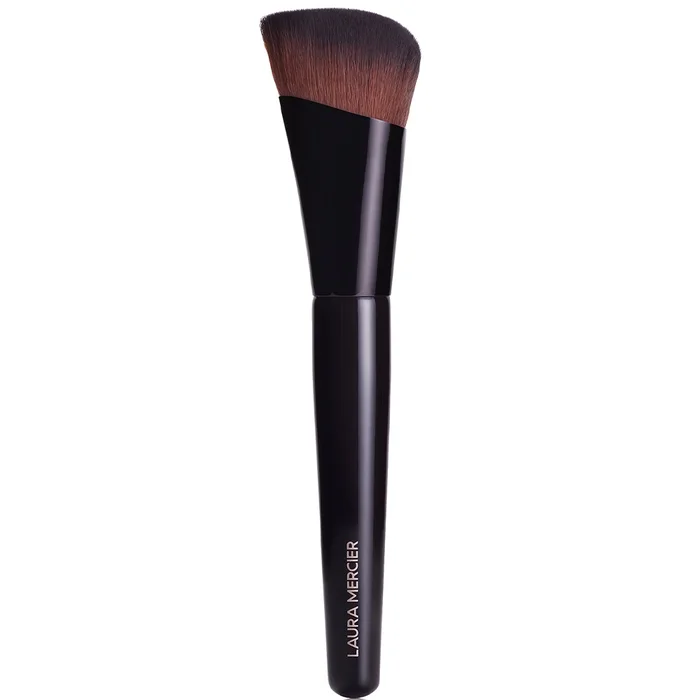 Real Flawless Foundation Brush – Le Pinceau Teint Parfait