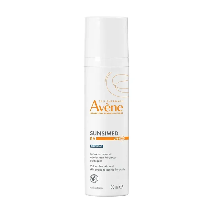 Sunsimed KA SPF50+ – UVB UVA Lumière Bleue – Peaux à risque et sujettes aux kératoses actiniques